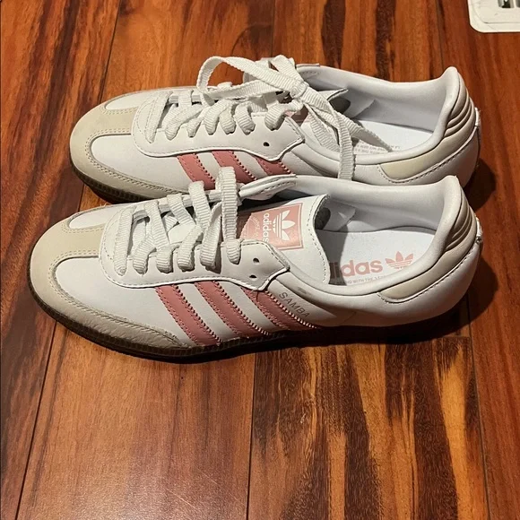 Adidas Women's White and Pink Sambas Sneakers - Picture 2 of 4